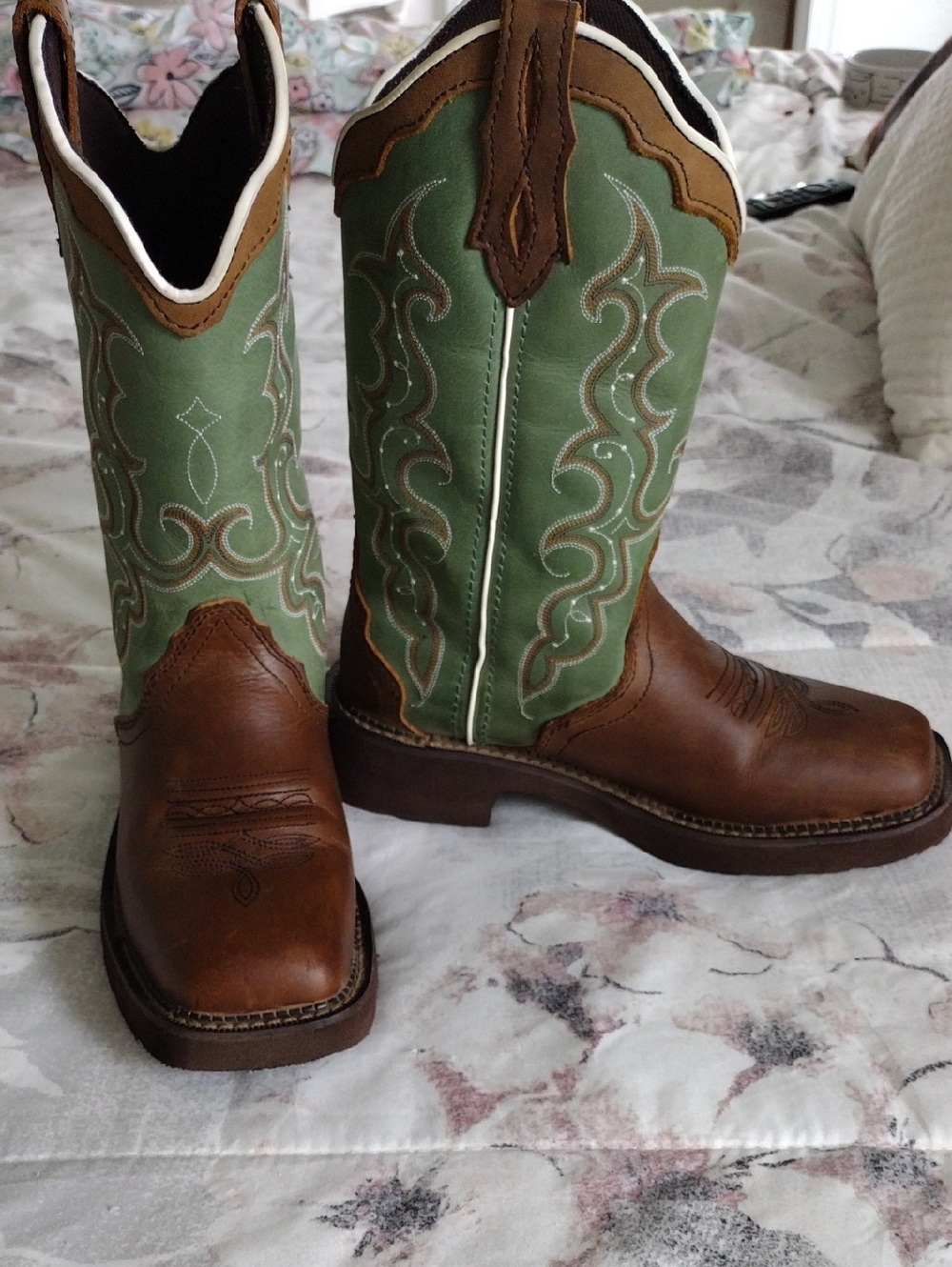 Women's Justin Boots